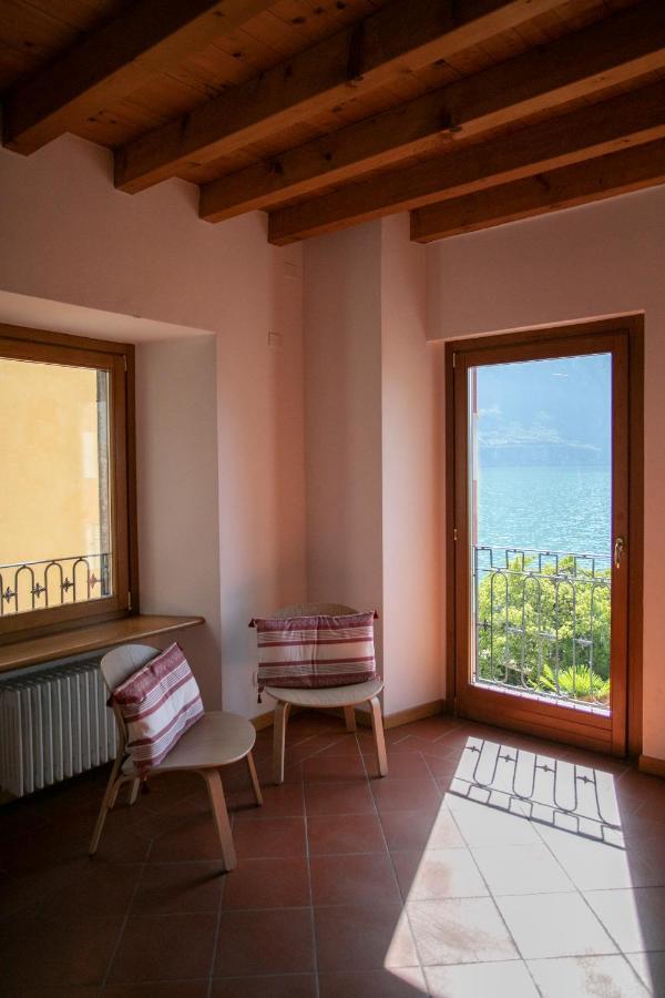 Iseolakerental - Casa Del Pescatore Рива ди Солто Екстериор снимка