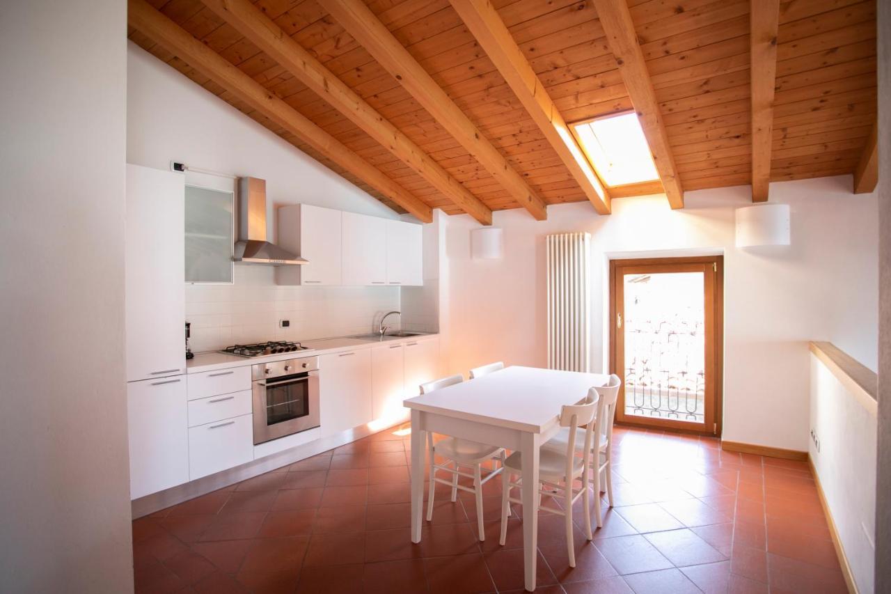 Iseolakerental - Casa Del Pescatore Рива ди Солто Екстериор снимка
