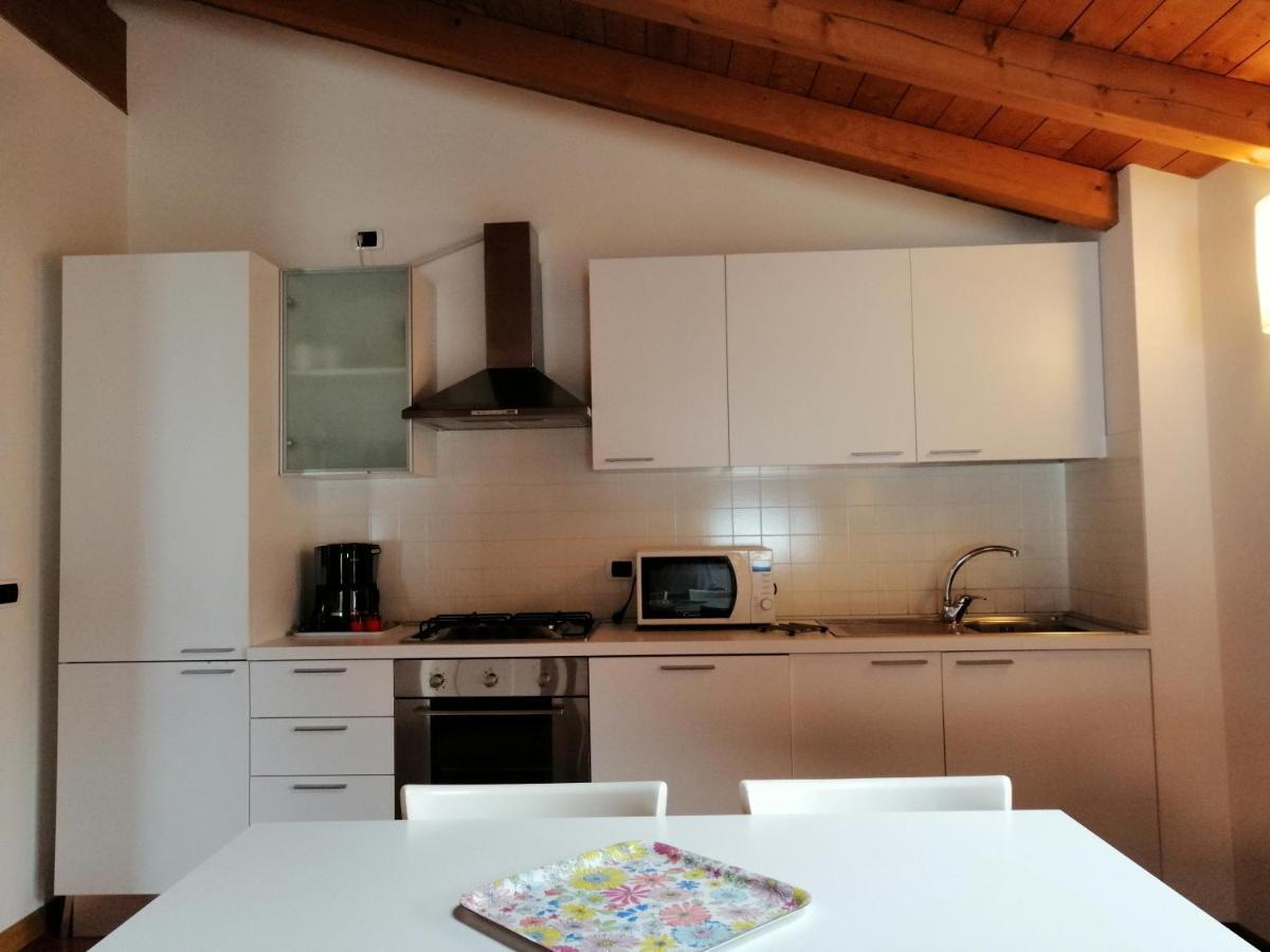 Iseolakerental - Casa Del Pescatore Рива ди Солто Екстериор снимка
